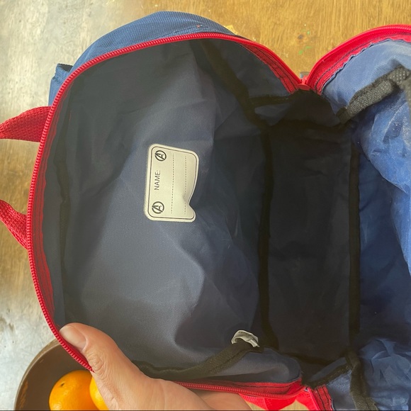 Avengers backpack - Picture 4 of 4